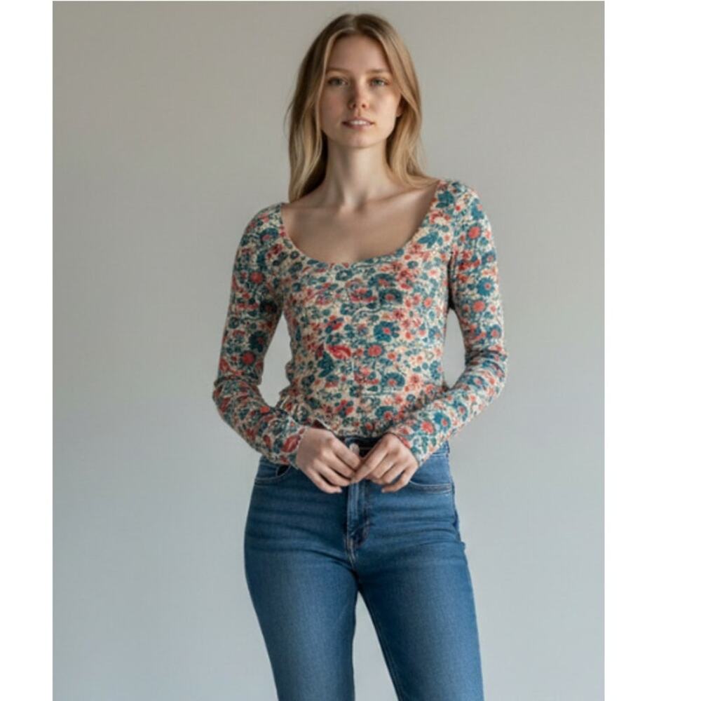 FREE PEOPLE TOP WOMENS XSMALL MELANIE FLORAL LONG SLEEVE STRETCH SHIRT SAND